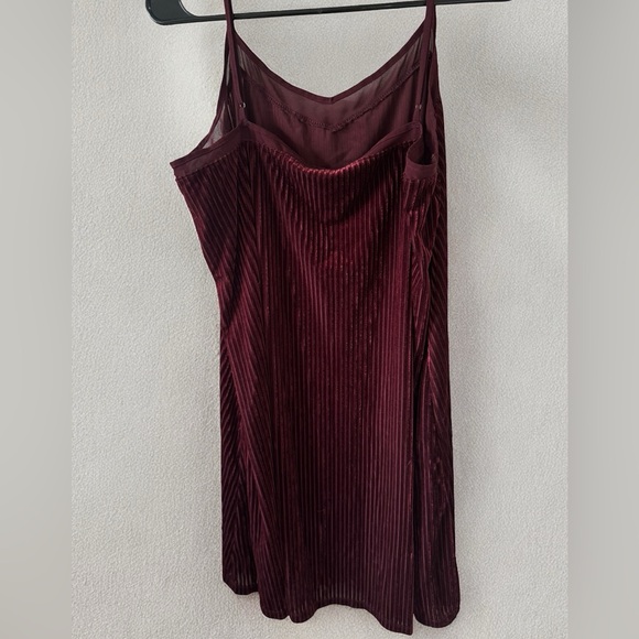 Velvet Red Wine Drapey Dress - Picture 3 of 7